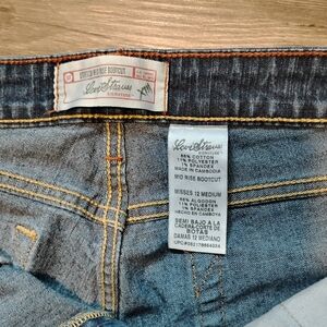 Levi Strauss Signature Blue Jeans Women 12 Medium